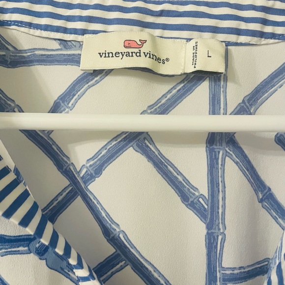 Vineyard Vines bamboo Lattice tiered top - blue and white - size Large - Picture 2 of 7